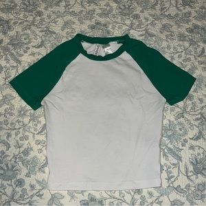 h&m cropped short sleeve baseball tee